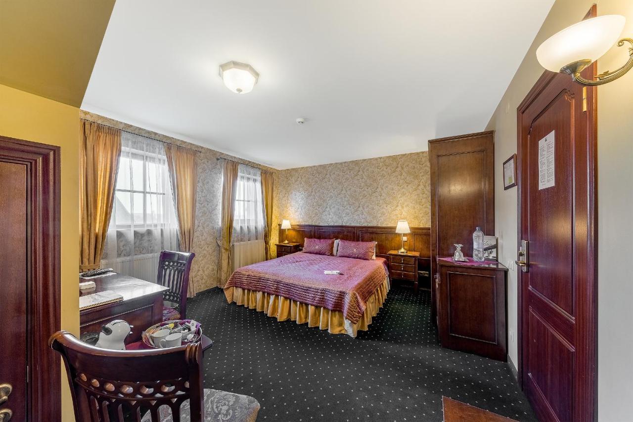 Rowing Hotel Тракай Екстер'єр фото