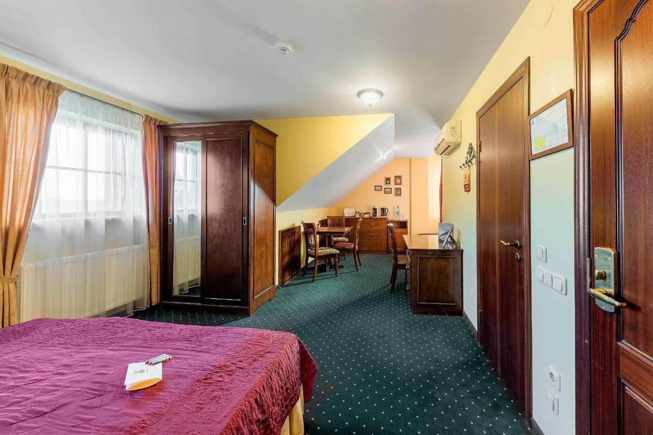 Rowing Hotel Тракай Екстер'єр фото