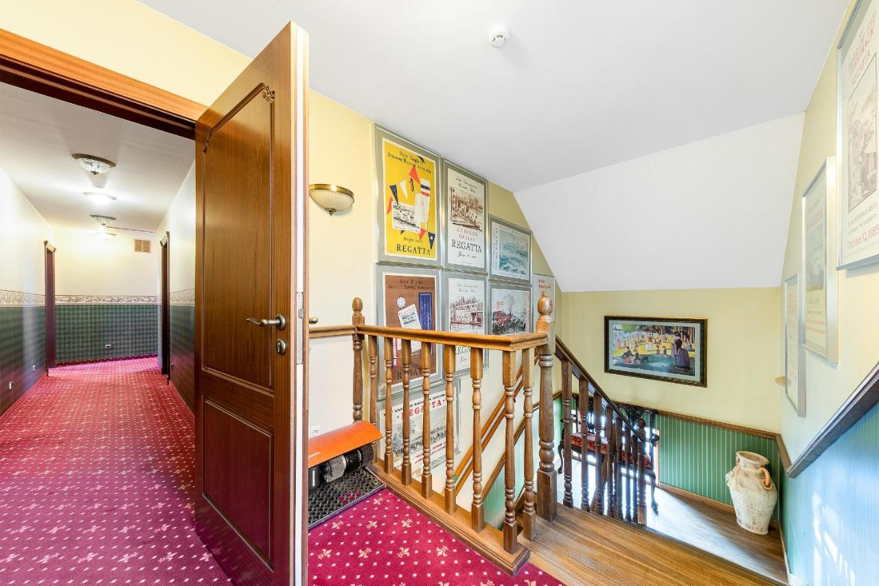 Rowing Hotel Тракай Екстер'єр фото